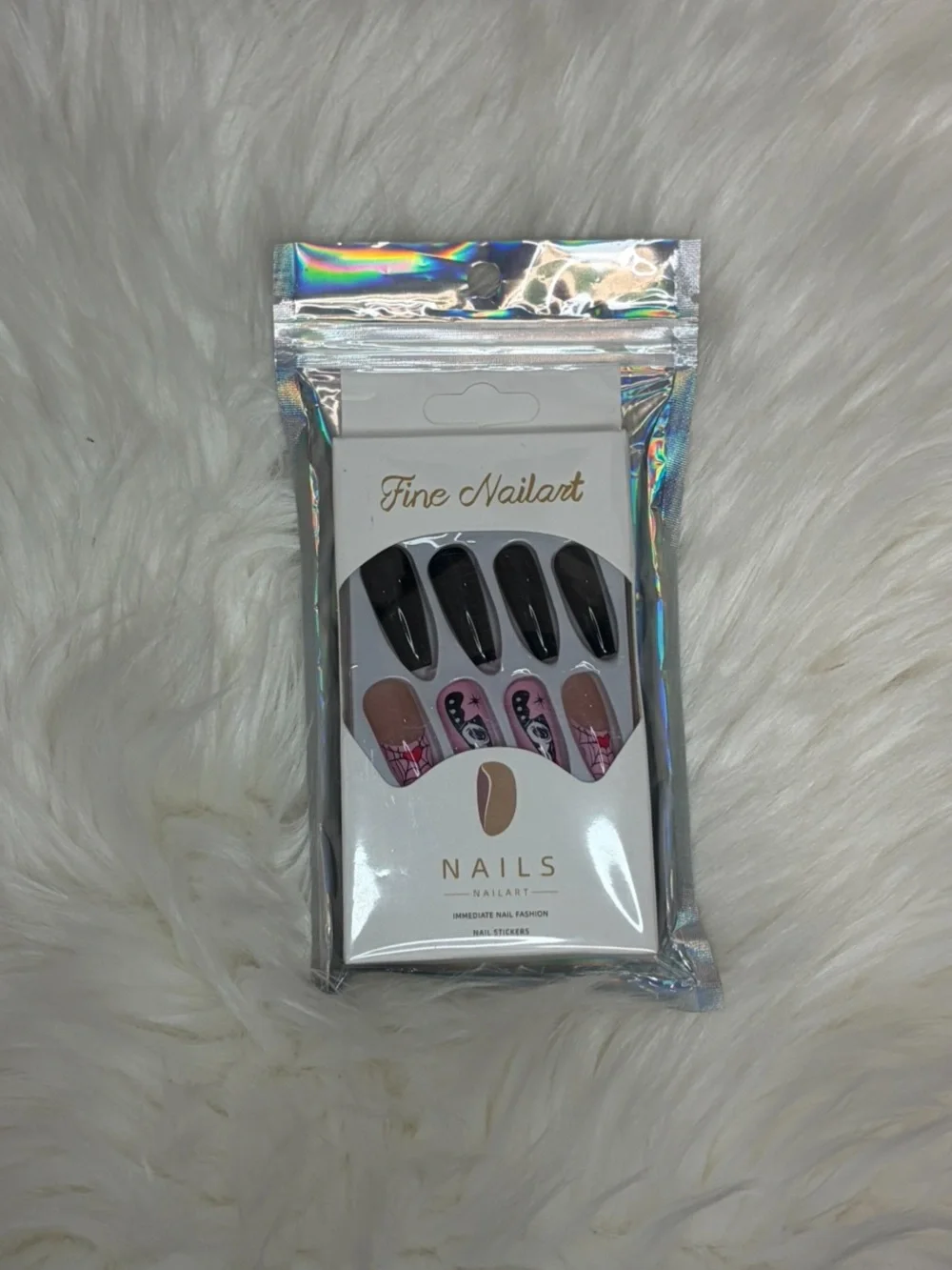 Fine Nailart Press-On Nails - Black & Pink Set